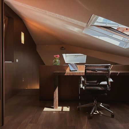דירות Casa Cavour Lecco - Downtown Design Penthouse מראה חיצוני תמונה